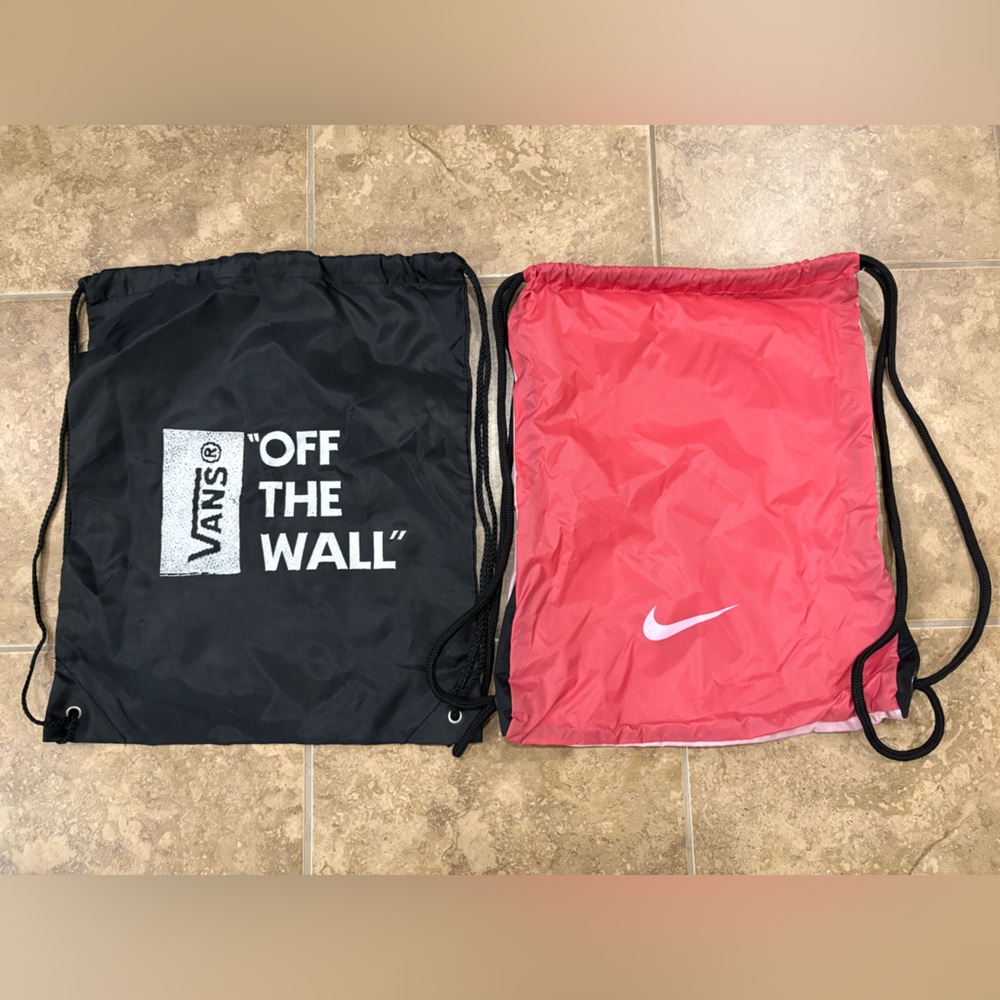 SPORTY STRING BAGS